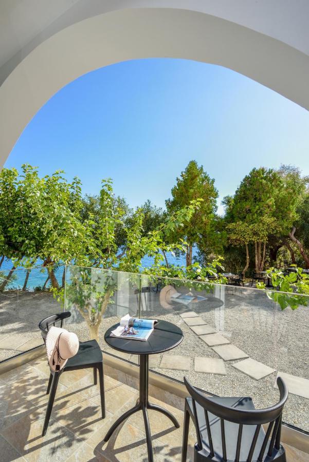 Ilingas Mare Aparthotel Khóra Sfakíon Exteriör bild